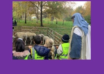 Year 1 meet characters from the Nativity story at Lambeth Palace